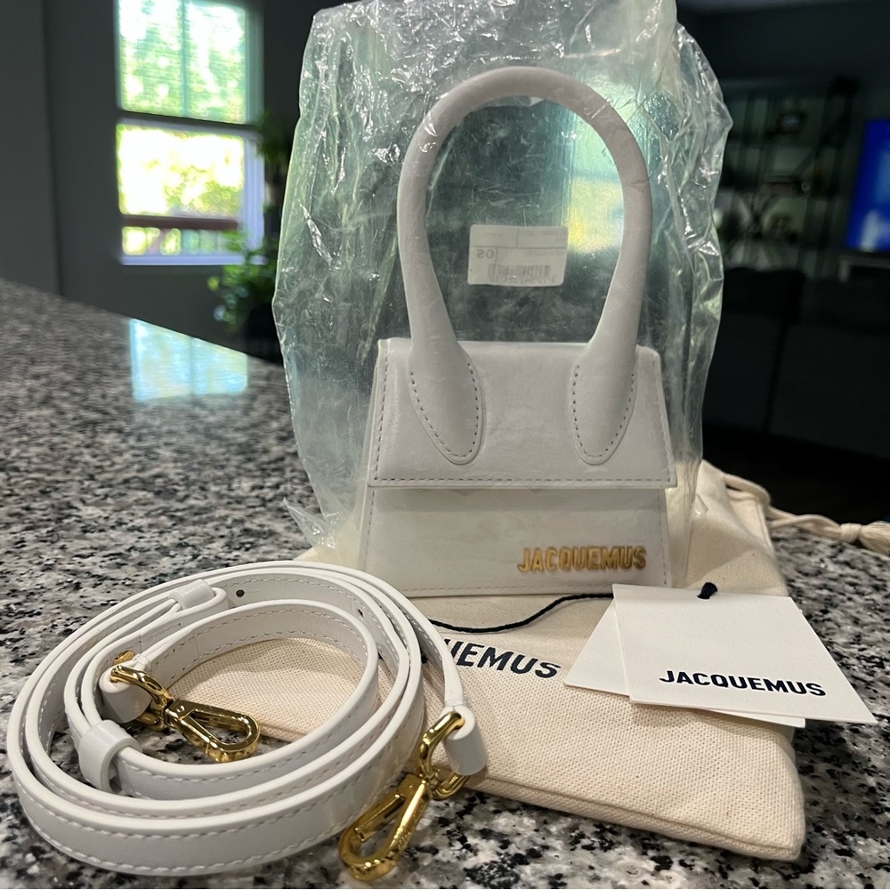 Authentic Jacquemus Le Chiquito Handbag in White with Gold Hardware